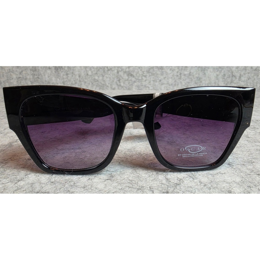 Oscar by Oscar de la Renta Black Croc Sunglasses Purple Lens Mod 1377 001